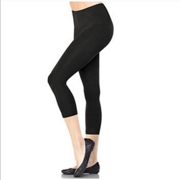 spanx capri leggings target